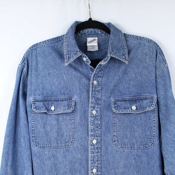 WARNER BROS STUDIO STORE LOONEY TUNES EMBROIDERED BUTTON DOWN DENIM SHIRT SIZE M - Picture 3 of 7